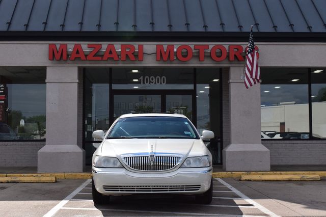 2007 Lincoln Town Car 4dr Sedan Signature Limited - 23025790 - 5