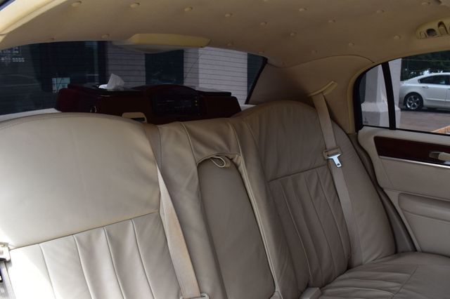 2007 Lincoln Town Car Signature - 23055549 - 17