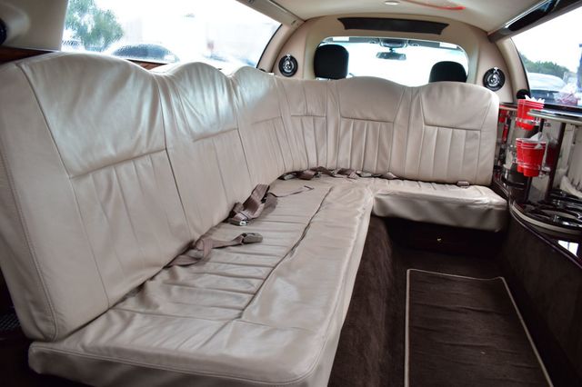 2007 Lincoln Town Car Signature - 23055549 - 23