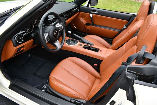 2007 Mazda MX-5 Miata 2dr Convertible Automatic Grand Touring W/Premium Package - 20849799 - 12
