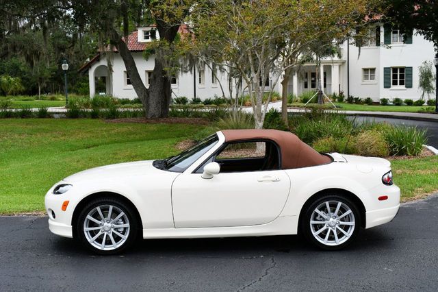 2007 Mazda MX-5 Miata 2dr Convertible Automatic Grand Touring W/Premium Package - 20849799 - 25