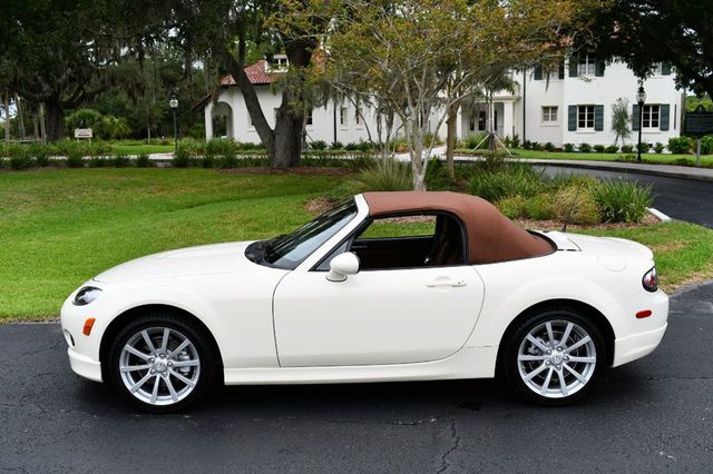 2007 Mazda MX-5 Miata 2dr Convertible Automatic Grand Touring W/Premium Package - 20849799 - 28