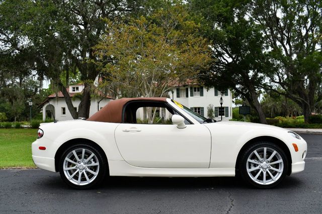 2007 Mazda MX-5 Miata 2dr Convertible Automatic Grand Touring W/Premium Package - 20849799 - 38