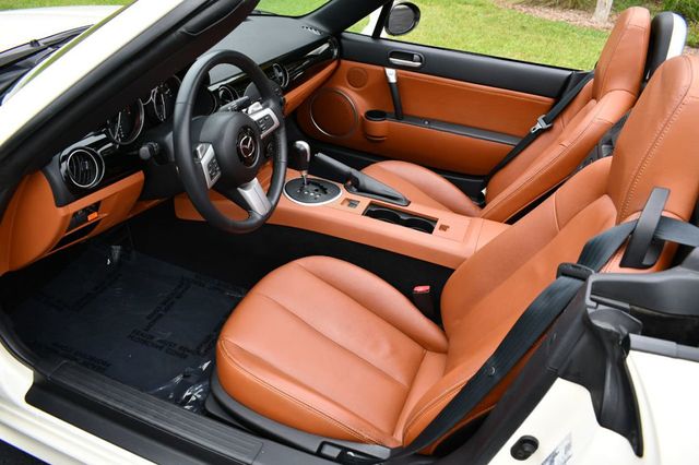 2007 Mazda MX-5 Miata 2dr Convertible Automatic Grand Touring W/Premium Package - 20849799 - 43