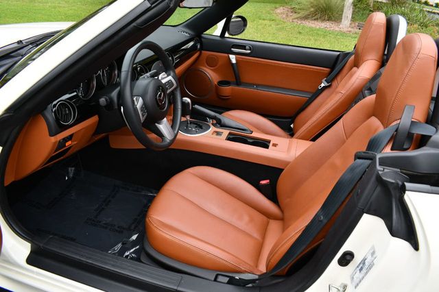2007 Mazda MX-5 Miata 2dr Convertible Automatic Grand Touring W/Premium Package - 20849799 - 44