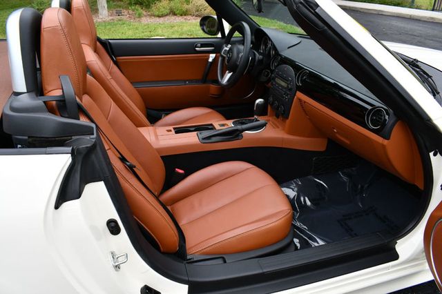 2007 Mazda MX-5 Miata 2dr Convertible Automatic Grand Touring W/Premium Package - 20849799 - 48