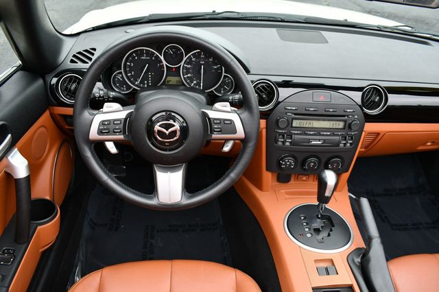2007 Mazda MX-5 Miata 2dr Convertible Automatic Grand Touring W/Premium Package - 20849799 - 50