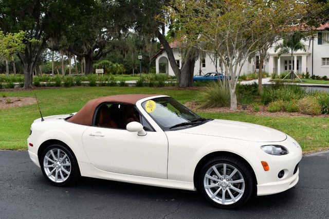 2007 Mazda MX-5 Miata 2dr Convertible Automatic Grand Touring W/Premium Package - 20849799 - 7