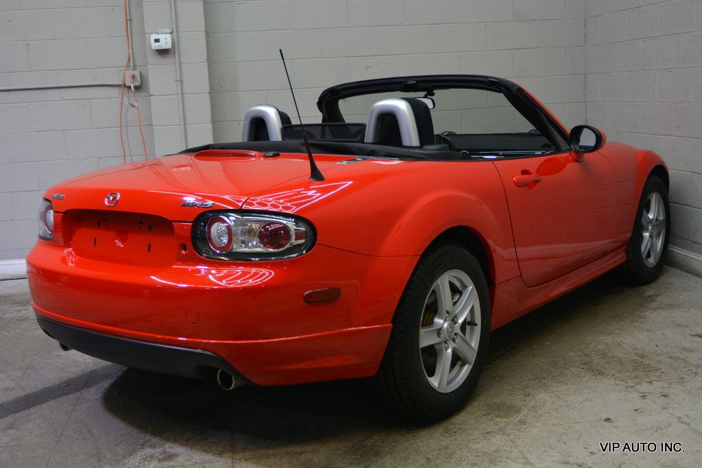 2007 Mazda MX-5 Miata 2dr Convertible Automatic Sport - 22994080 - 3