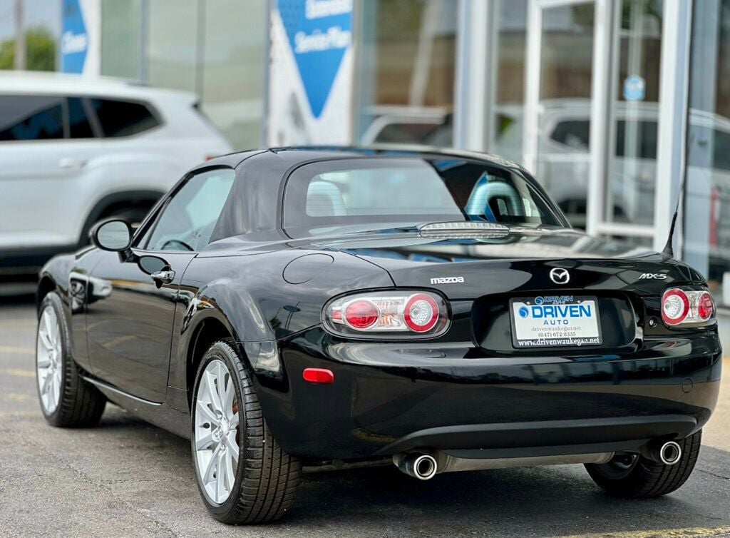 2007 Mazda MX-5 Miata 2dr Convertible Manual Grand Touring - 22920395 - 2