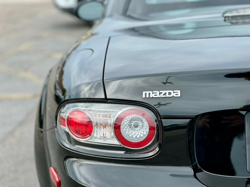 2007 Mazda MX-5 Miata 2dr Convertible Manual Grand Touring - 22920395 - 7