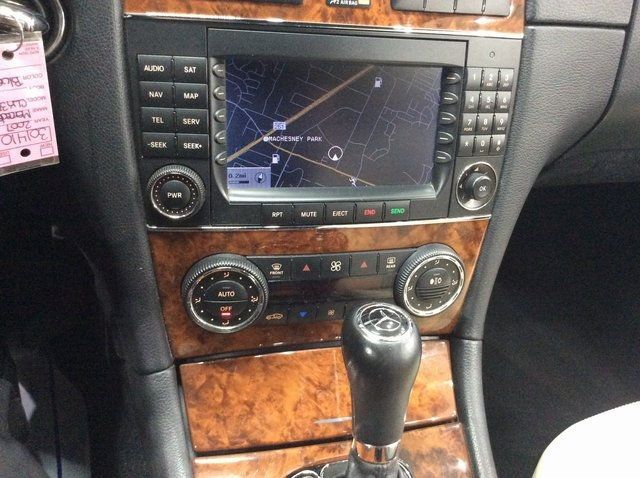 2007 Mercedes-Benz CLK CLK350 2dr Cabriolet 3.5L - 22828316 - 19