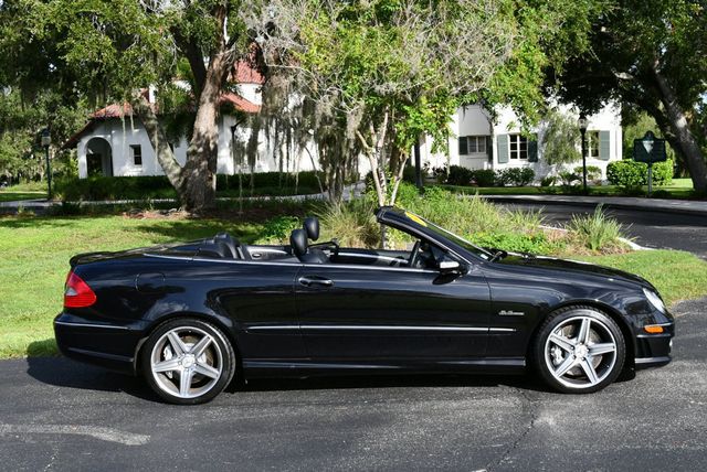 2007 Mercedes-Benz CLK CLK 63 AMG 2-Door Cabriolet W/Navigation and Parktronic - 22565624 - 44