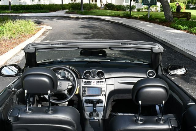 2007 Mercedes-Benz CLK CLK 63 AMG 2-Door Cabriolet W/Navigation and Parktronic - 22565624 - 60