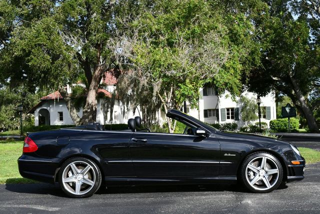 2007 Mercedes-Benz CLK CLK 63 AMG 2-Door Cabriolet W/Navigation and Parktronic - 22565624 - 6