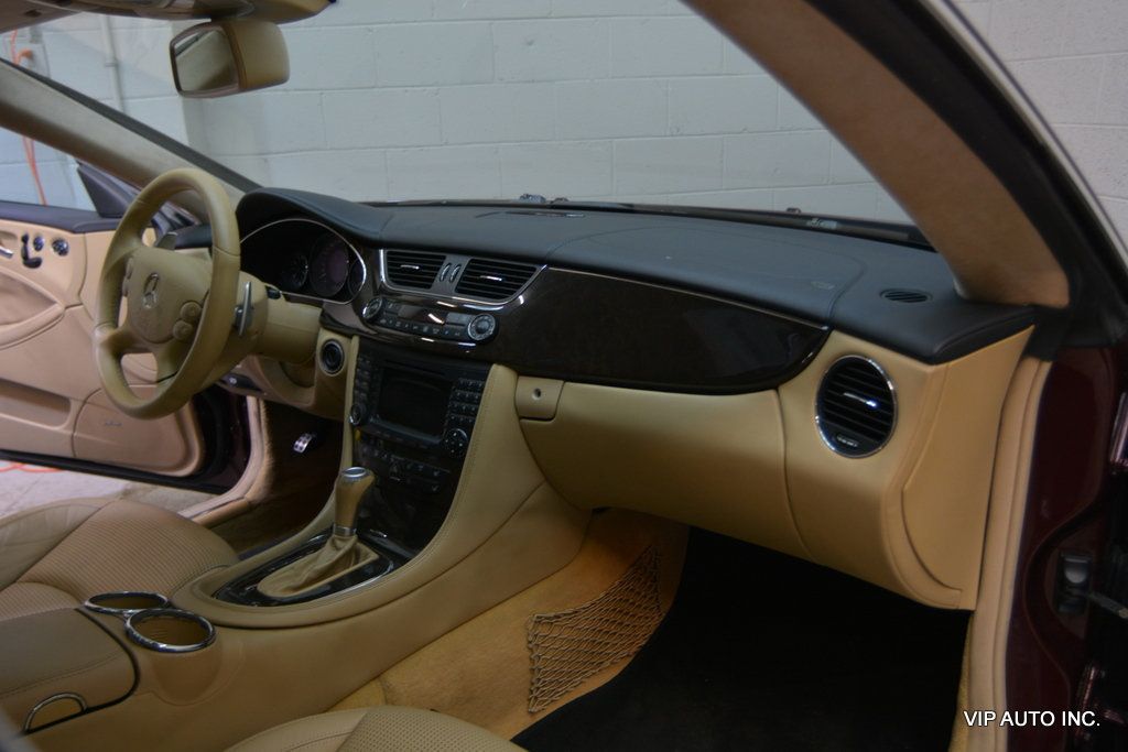 2007 Mercedes-Benz CLS 4dr Coupe 6.3L AMG - 22998974 - 10