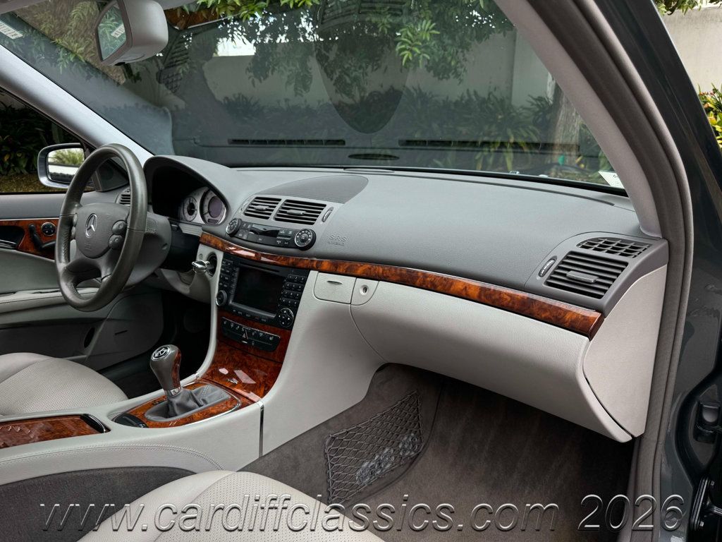 2007 Mercedes-Benz E350  - 23065981 - 17