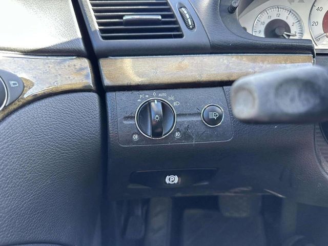 2007 Mercedes-Benz E-Class E350 4dr Sedan 3.5L 4MATIC - 22943743 - 24