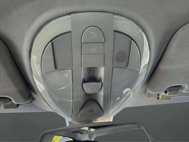 2007 Mercedes-Benz E-Class E350 4dr Sedan 3.5L 4MATIC - 22943743 - 33