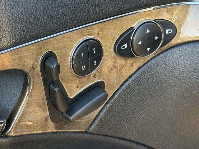 2007 Mercedes-Benz E-Class E350 4dr Sedan 3.5L 4MATIC - 22992269 - 9