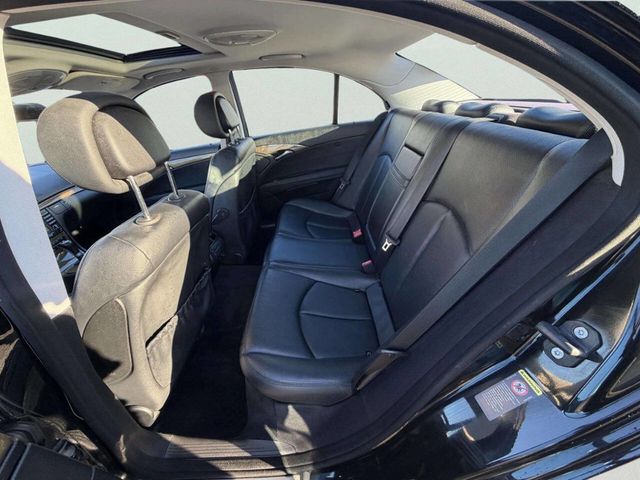 2007 Mercedes-Benz E-Class E350 4dr Sedan 3.5L 4MATIC - 22992269 - 16