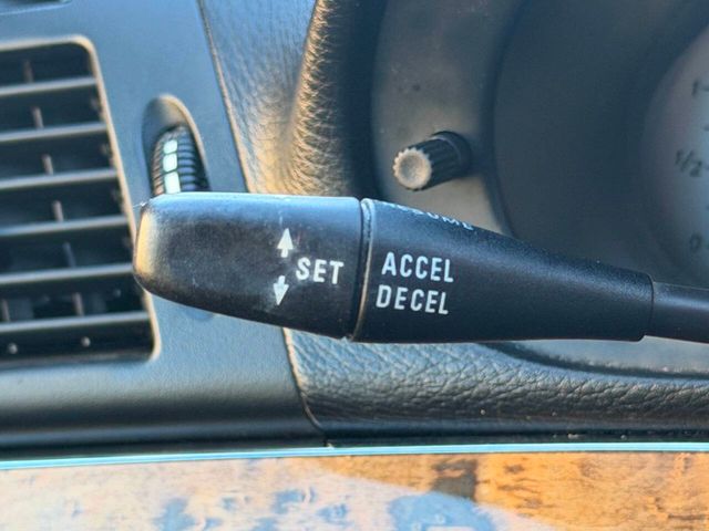 2007 Mercedes-Benz E-Class E350 4dr Sedan 3.5L 4MATIC - 22992269 - 35