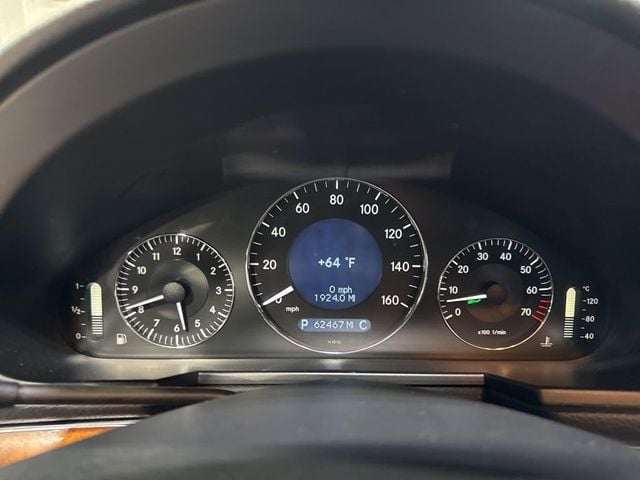 2007 Mercedes-Benz E-Class E550 4dr Sedan 5.5L RWD - 22993279 - 15