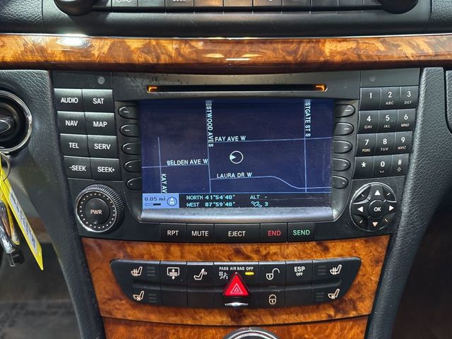 2007 Mercedes-Benz E-Class E550 4dr Sedan 5.5L RWD - 22993279 - 18