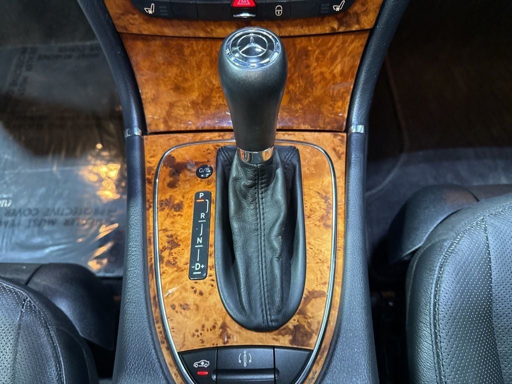 2007 Mercedes-Benz E-Class E550 4dr Sedan 5.5L RWD - 22993279 - 20