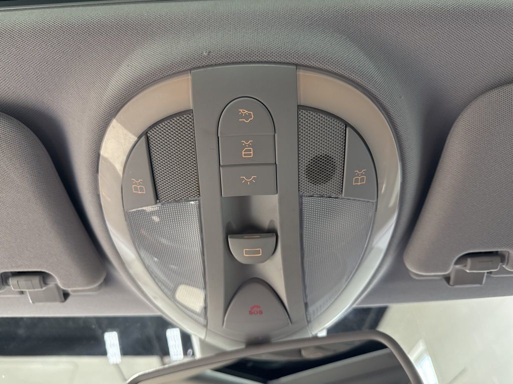 2007 Mercedes-Benz E-Class E550 4dr Sedan 5.5L RWD - 22993279 - 22