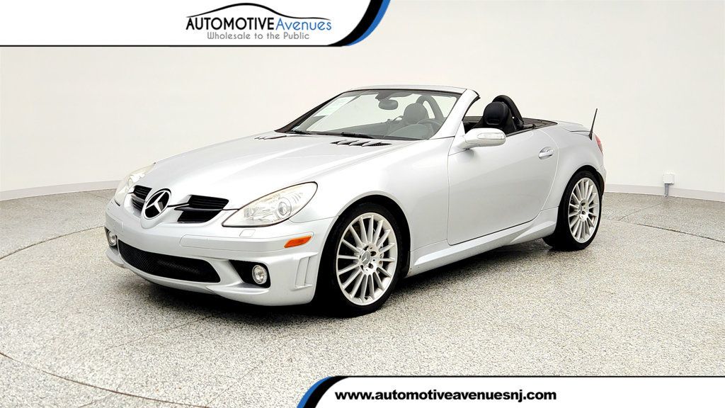 2007 Mercedes-Benz SLK 2dr Roadster 5.5L AMG - 23012284 | Video 1
