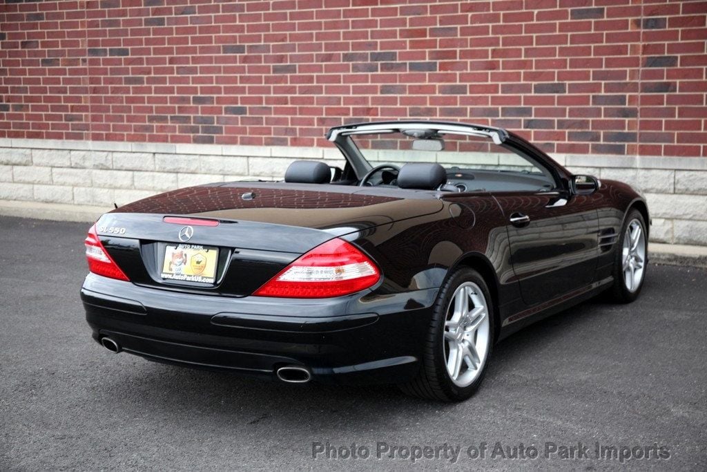 2007 Mercedes Benz SL 550 photo 22