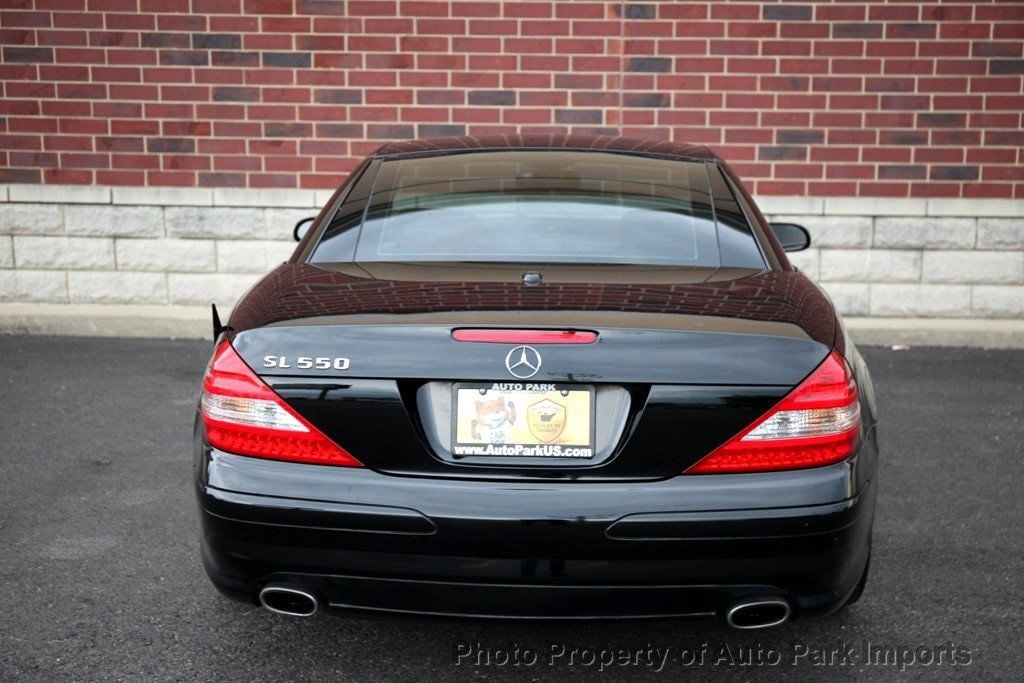 2007 Mercedes Benz SL 550 photo 23