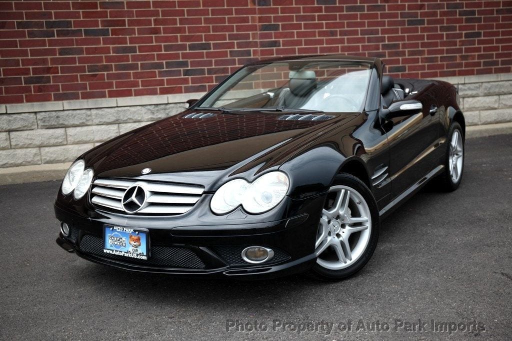 2007 Mercedes Benz SL 550 photo 2