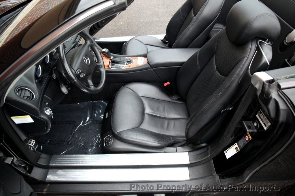 2007 Mercedes Benz SL 550 photo 28