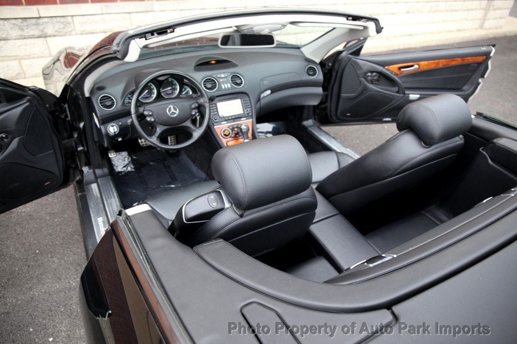 2007 Mercedes Benz SL 550 photo 31