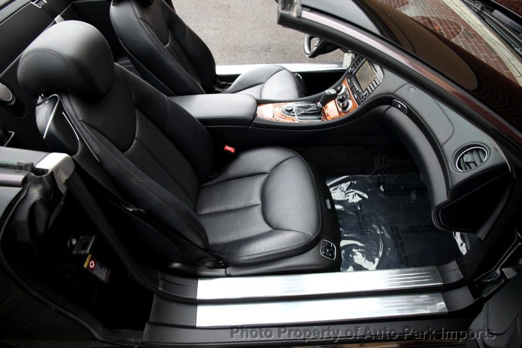 2007 Mercedes Benz SL 550 photo 33