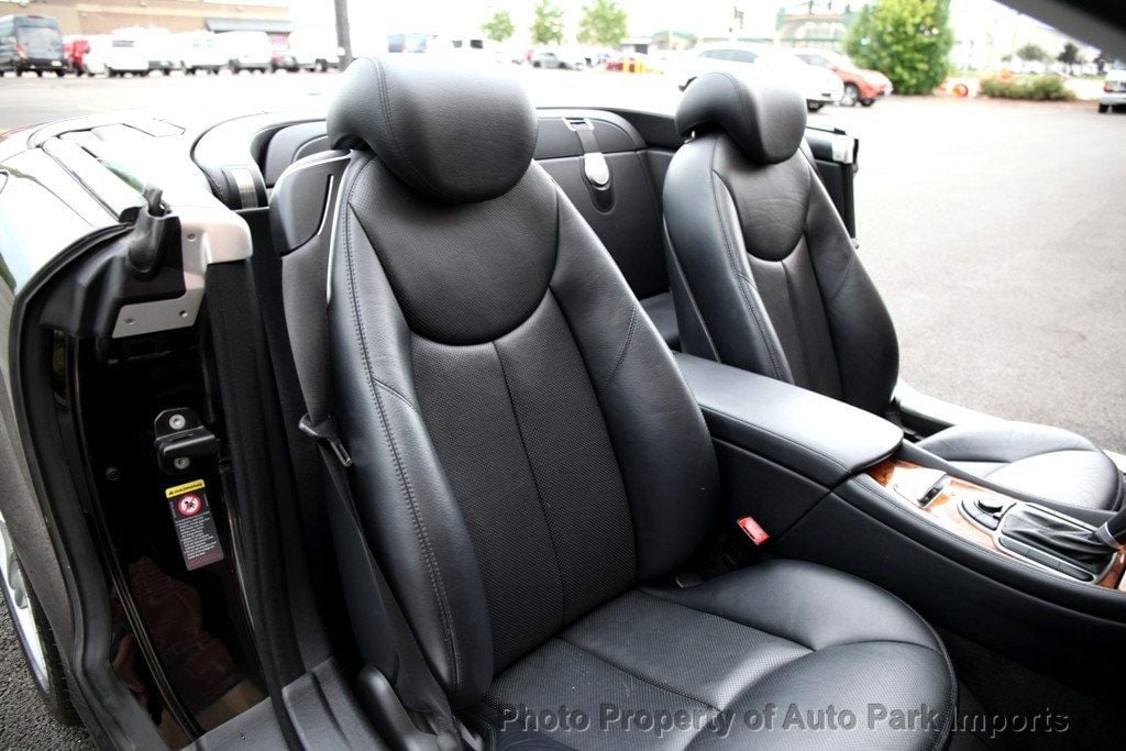 2007 Mercedes Benz SL 550 photo 35