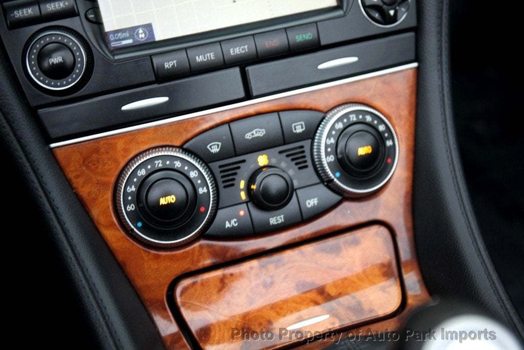 2007 Mercedes Benz SL 550 photo 39