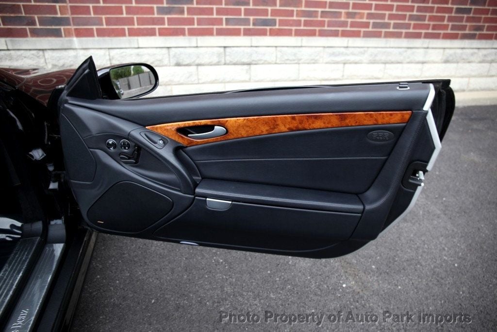 2007 Mercedes Benz SL 550 photo 43