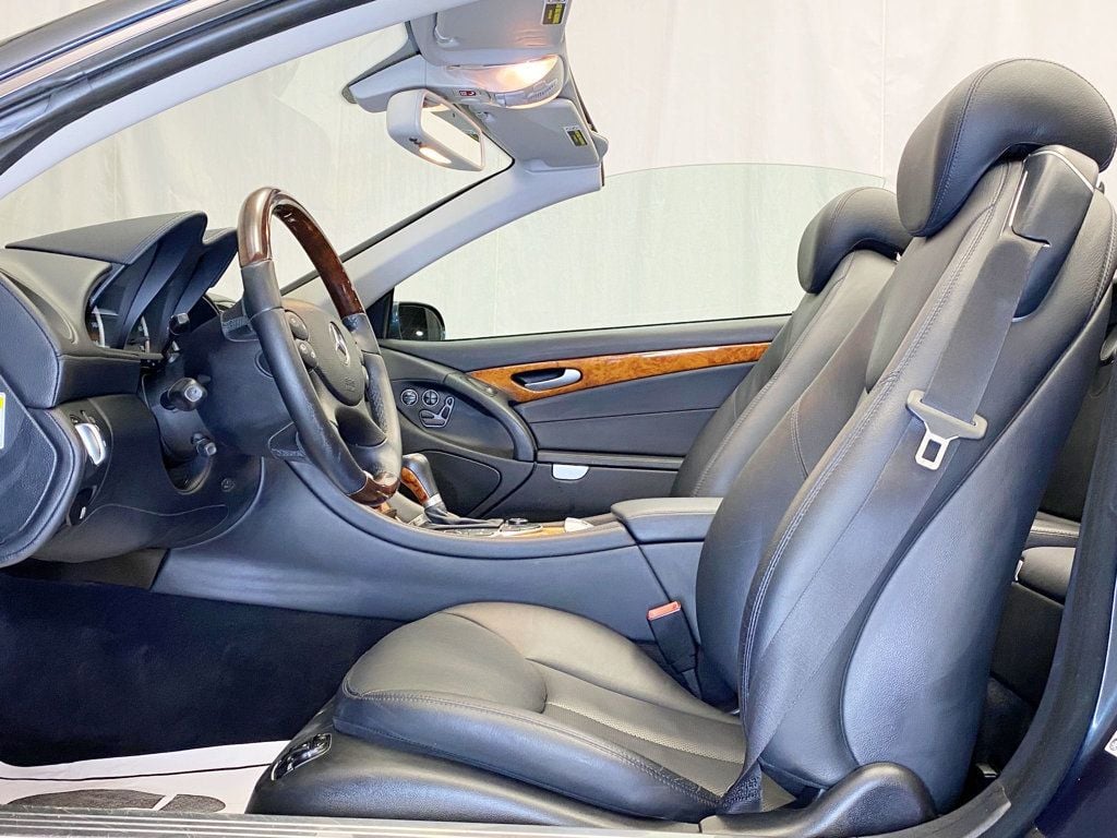 2007 Mercedes-Benz SL-Class SL550 2dr Roadster 5.5L V8 - 22764344 - 27