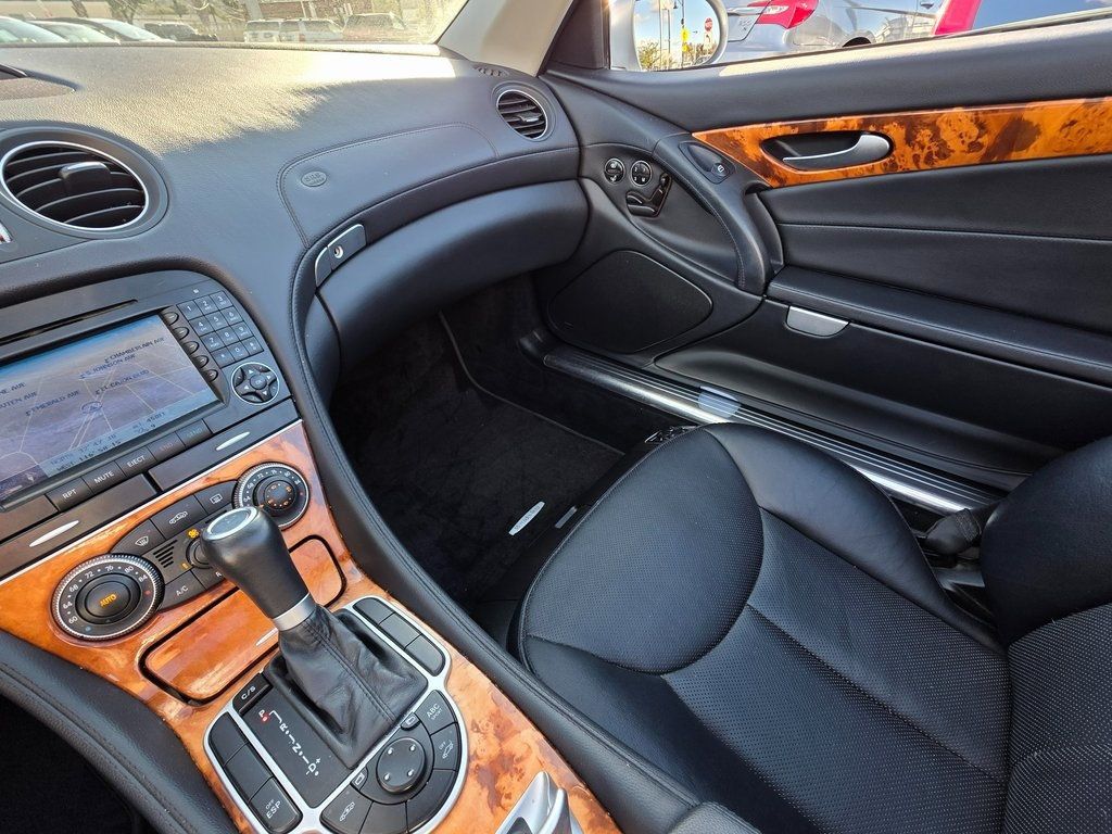 2007 Mercedes-Benz SL-Class SL550 2dr Roadster 5.5L V8 - 22949639 - 31