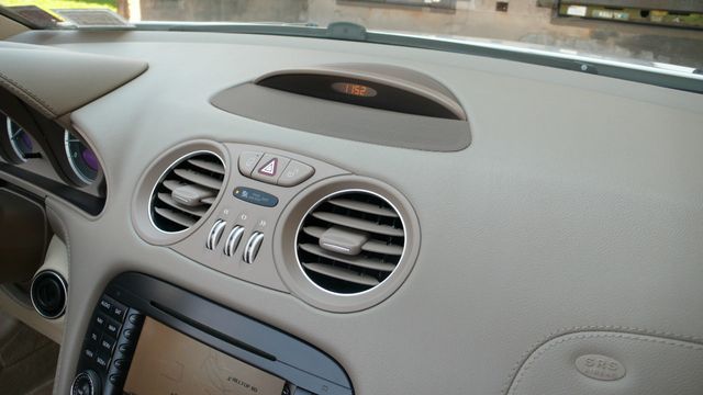 2007 Mercedes-Benz SL-Class SL550 2dr Roadster 5.5L V8 - 20013338 - 17