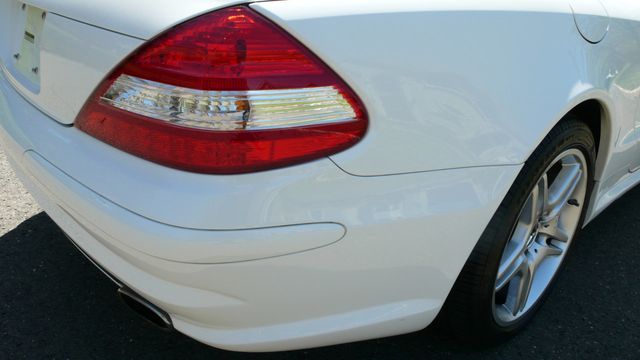 2007 Mercedes-Benz SL-Class SL550 2dr Roadster 5.5L V8 - 20013338 - 77