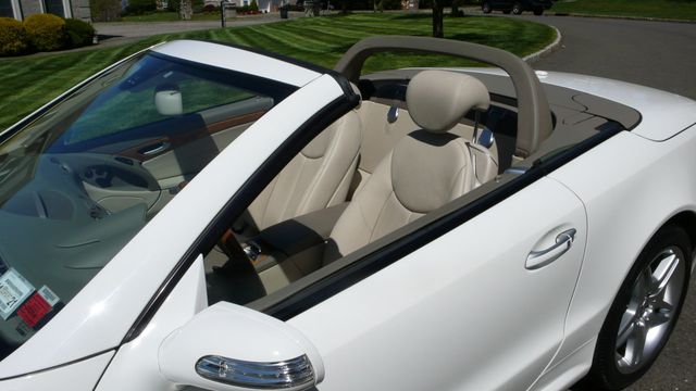 2007 Mercedes-Benz SL-Class SL550 2dr Roadster 5.5L V8 - 20013338 - 8