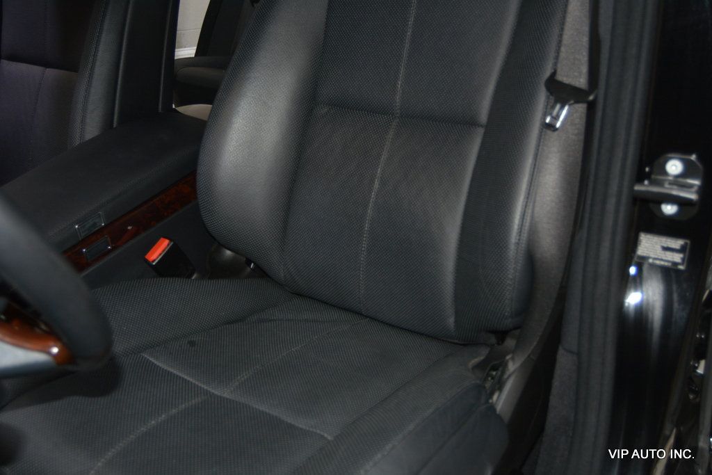 2007 Mercedes-Benz S-Class S550 4dr Sedan 5.5L V8 4MATIC - 23012923 - 14