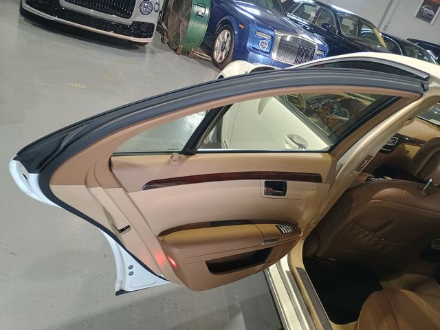 2007 Mercedes-Benz S-Class S550 4dr Sedan 5.5L V8 RWD Clean Carfax Florida Car - 22930626 - 26