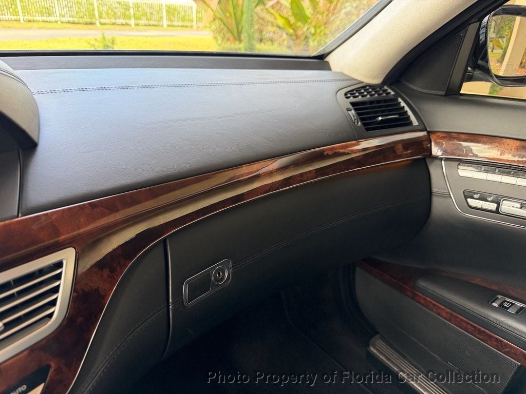 2007 Mercedes-Benz S-Class S600 Sedan 5.5L V12 AMG - 22937897 - 49