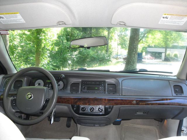 2007 Mercury Grand Marquis 1-OWNER w/ 19K ORIGINAL-MILES! LOADED, LIKE-NEW CONDITION! - 23033915 - 20