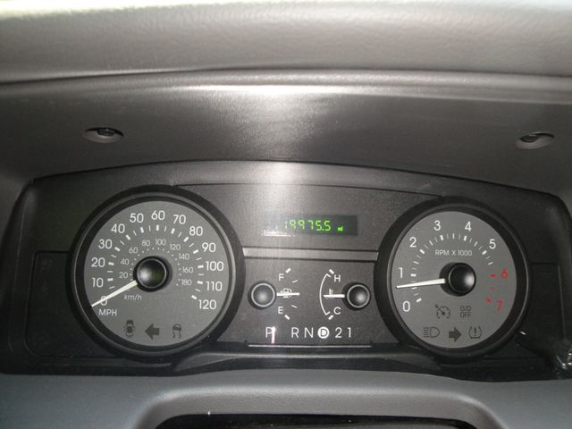 2007 Mercury Grand Marquis 1-OWNER w/ 19K ORIGINAL-MILES! LOADED, LIKE-NEW CONDITION! - 23033915 - 37